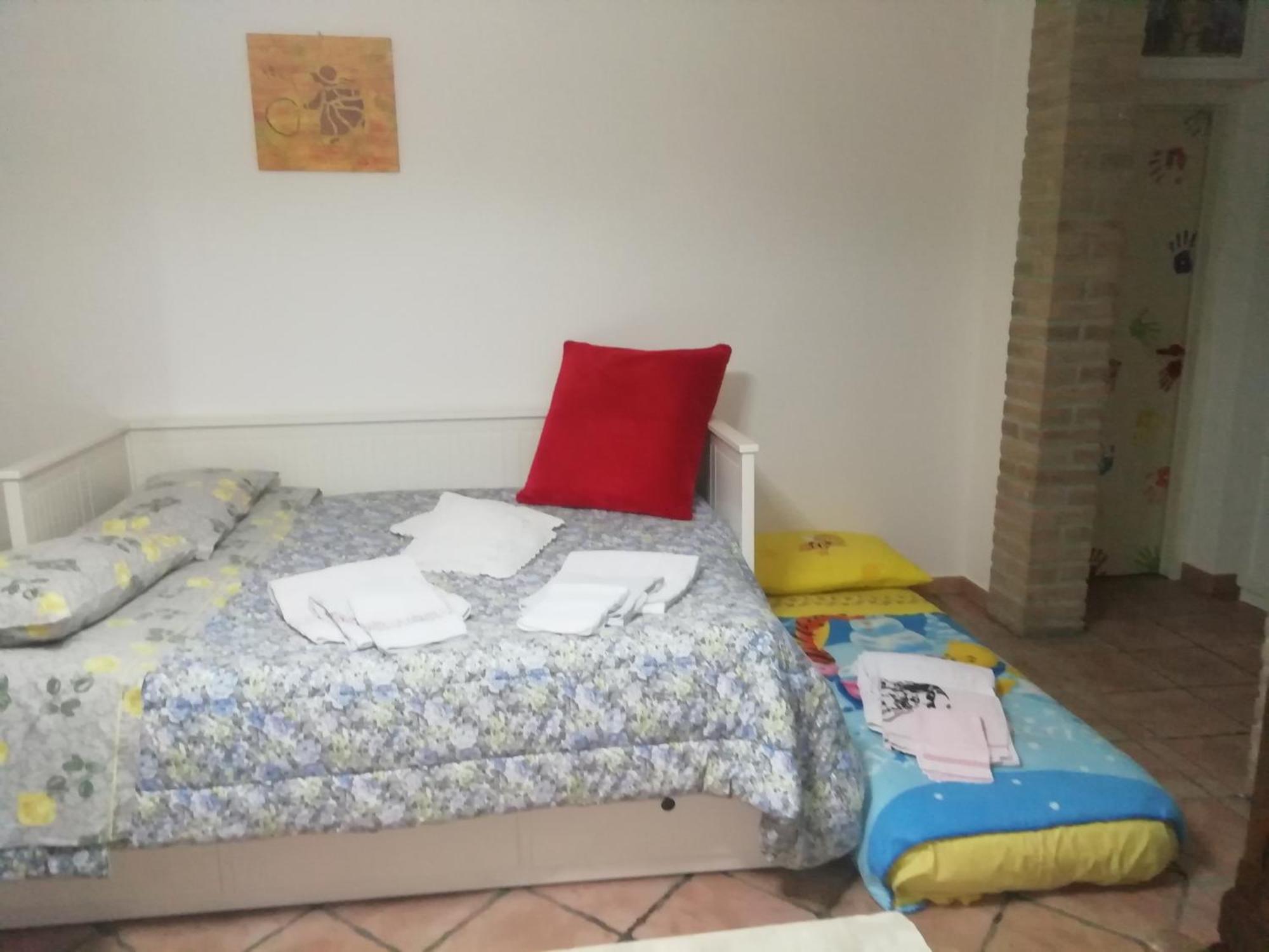 Apartamento Monolocale Di Meo Suvereto Habitación foto